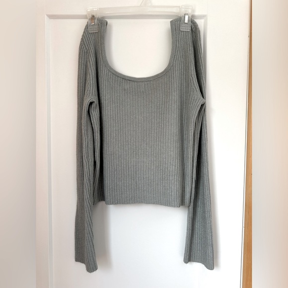 Old navy women’s scoop neck sweater moss green size M - Picture 2 of 3